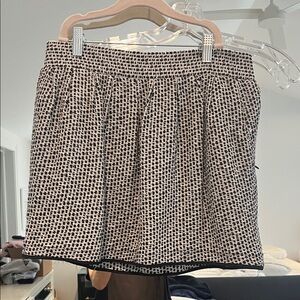 Diane Von Furstenberg Black and Cream Patterned Mini Skirt
